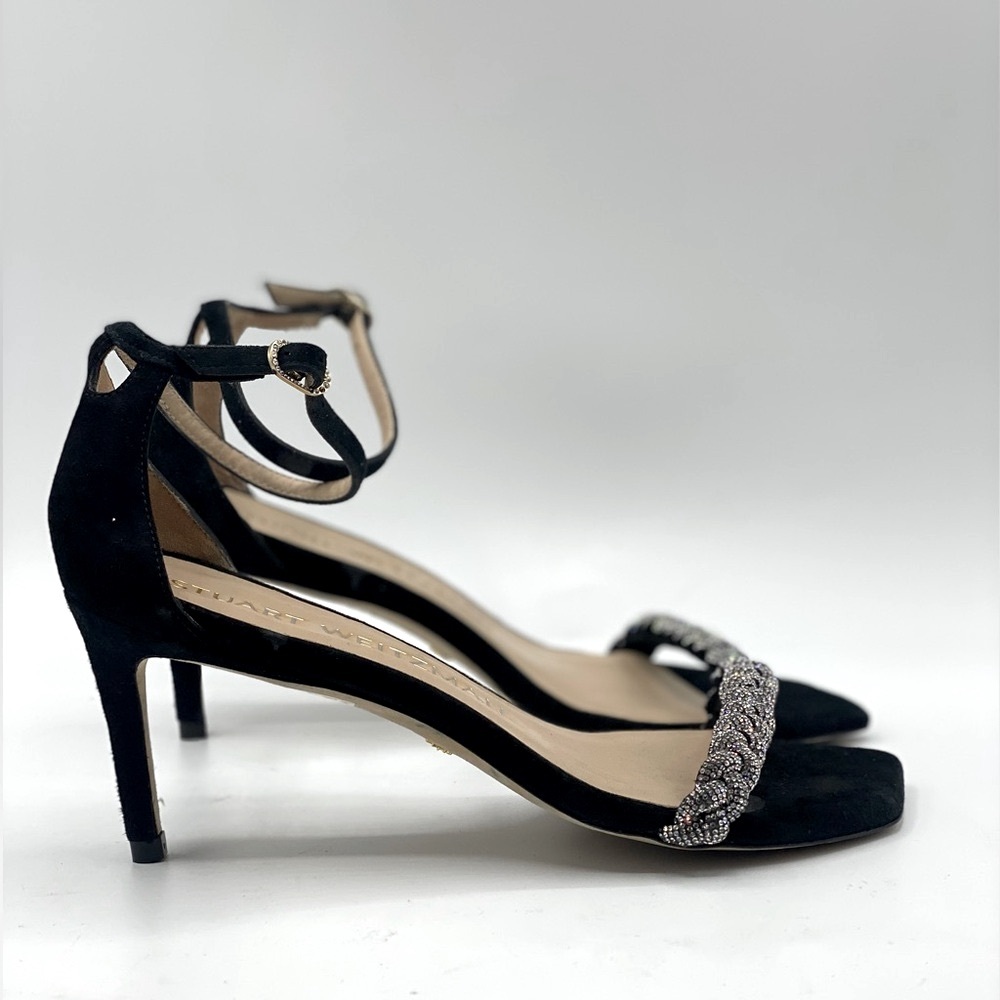 STUART WEITZMAN
Nudistcurve‎ 75 Embellished Suede
Ankle-Strap Sandals size 6.5